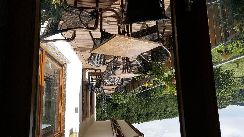 פופנהאוזן Rhoen-Hotel Sonnenhof - Restaurant & Cafe מראה חיצוני תמונה